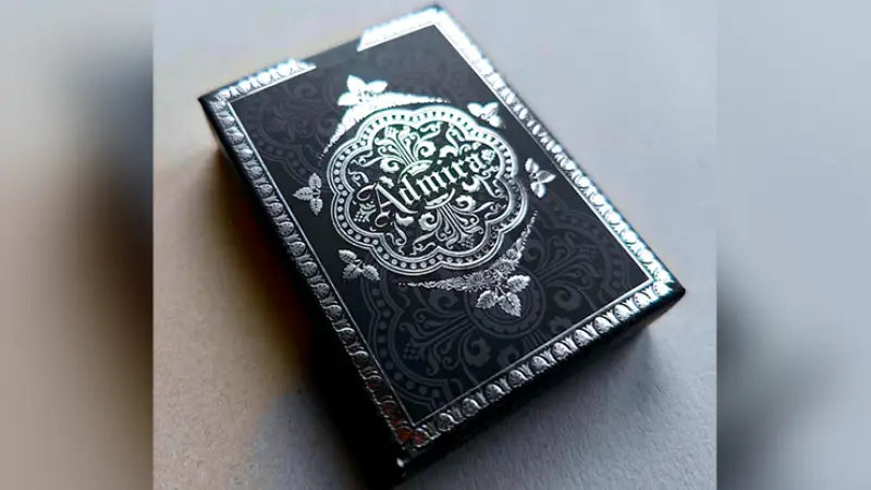 Admira Royal Standard Edition Playing Cards tuck case